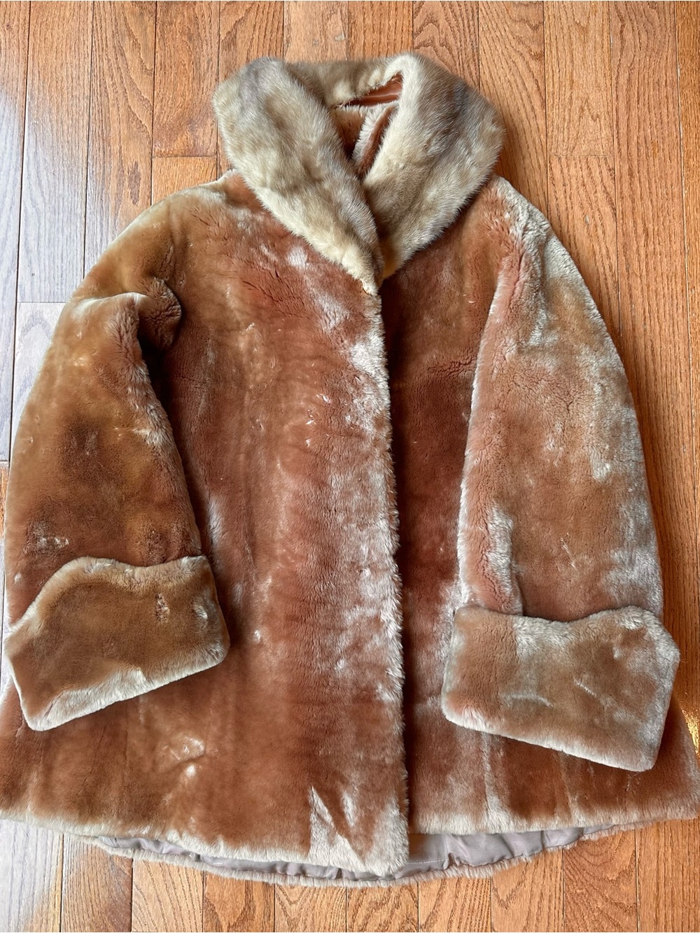 Vintage Hochschild Kohn & Co Baltimore Genuine Fur Coat Plush Brown SSM Monogram